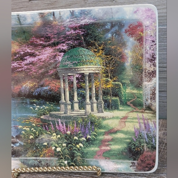 Thomas Kinkade Nature's Retreat Ceramic Decorative Hanging Plate - Picture 4 of 12